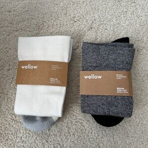 Wellow size M Wide Calf Compression Socks (black and white available)